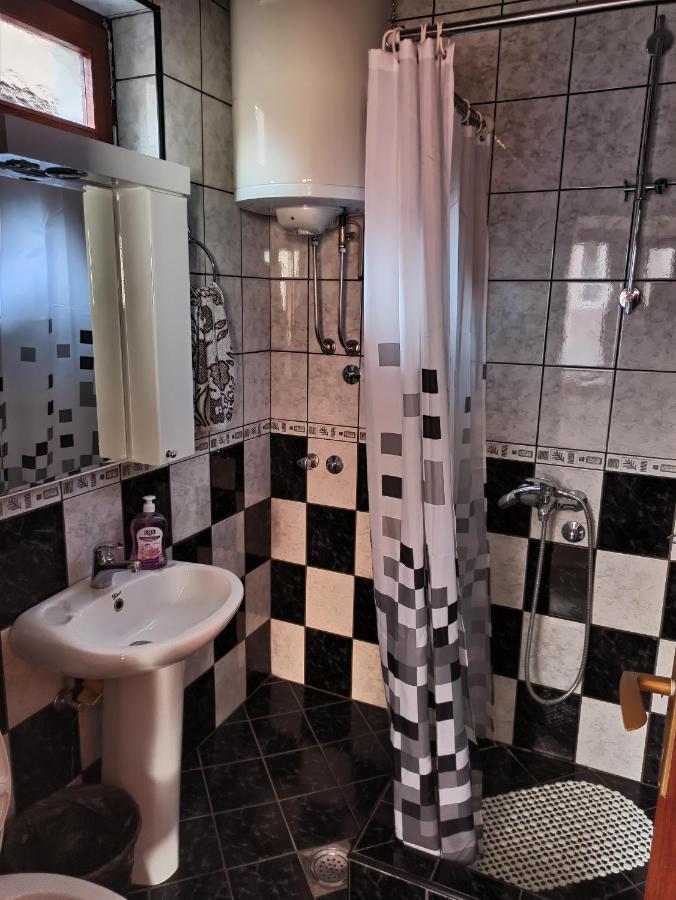 Apartman Ristic นิชกา บานยา ภายนอก รูปภาพ