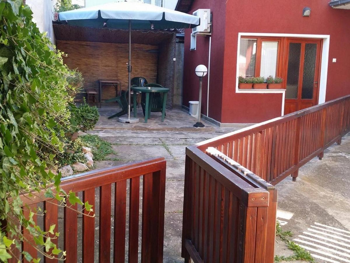 Apartman Ristic นิชกา บานยา ภายนอก รูปภาพ